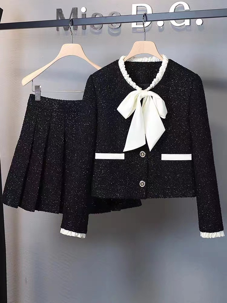 Winter Clothing Line - 女性のためのエレガントでシックなy2kスーツジャケット,コートとミニスカート,お揃いの衣装,ヴィンテージのパーティーウェア,黒のユニフォーム,2個セット