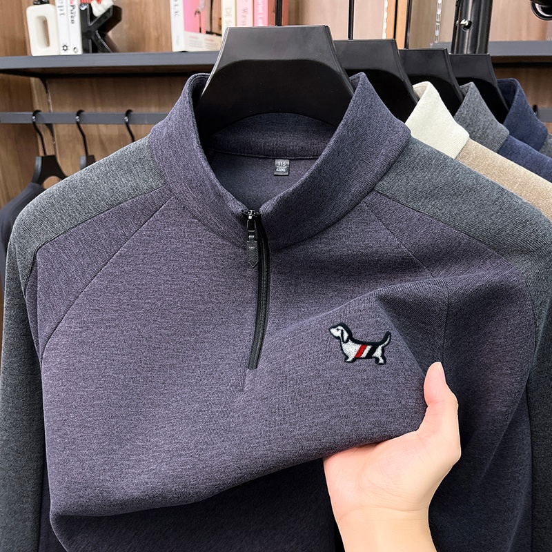 メンズモックネッククォータージッププリントTシャツ 秋冬カラ - Winter Clothing For Men のレビューと価格