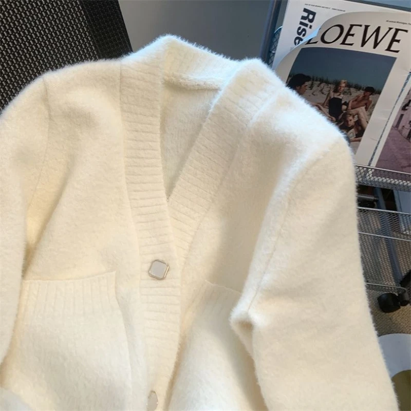レディースセーターカーディガン ホワイト Vネック ニットト - Winter Clothing Offer のレビューと価格