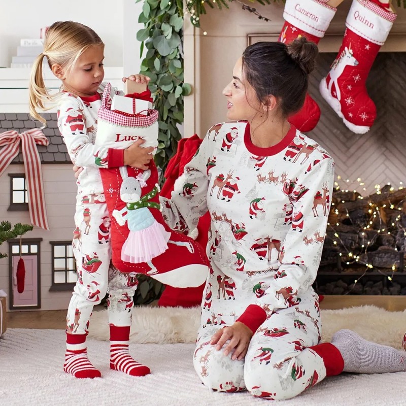 クリスマスファミリールックパジャマサンタクロースプリントクリ - Winter Clothing Looks のレビューと価格